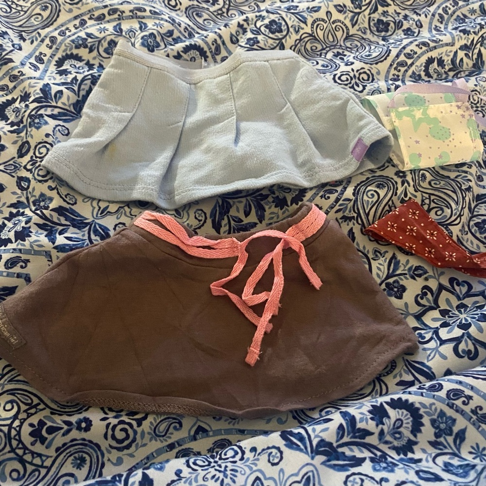 American girl doll skirt, skirt and accessories